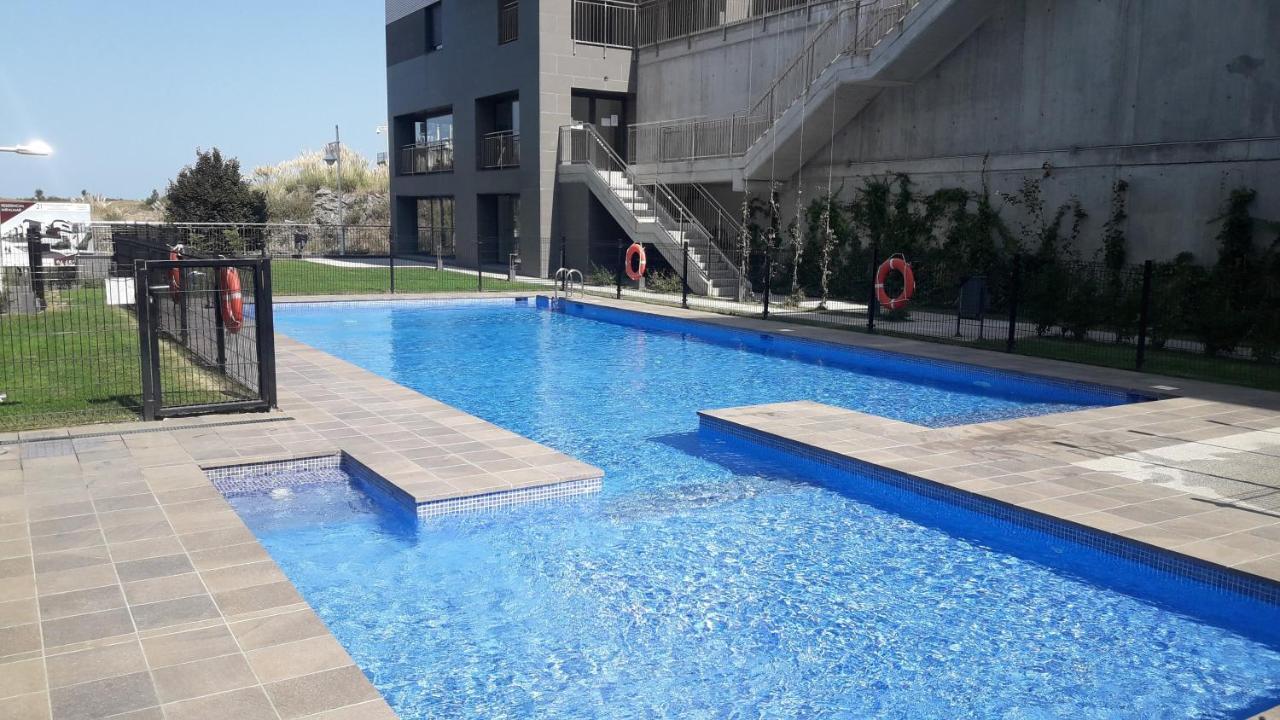 Costa Norte Gym Apartamento Con Terraza Garaje Y Piscina Castro Urdiales Exterior photo